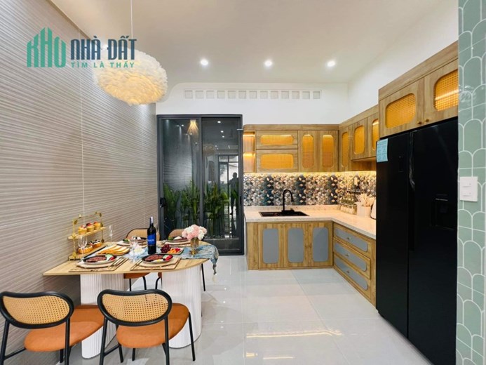 Nhà 3 tầng mới tinh, 4x11m, Hẻm xe hơi Phạm Văn Chiêu, P.14 chỉ 5.68 tỷ TL