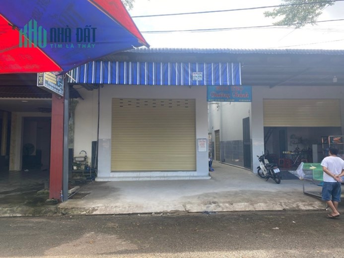 CẦN CHO THUÊ KIOT NGAY TRUNG TÂM CHỢ