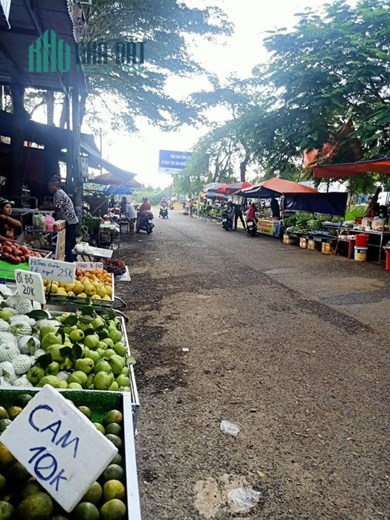 CẦN CHO THUÊ KIOT NGAY TRUNG TÂM CHỢ