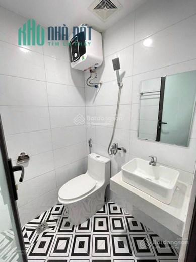 Bán tòa nhà căn hộ phố Ngọc Hà dt 90m2 x 8 t 21p phun nội thất giá 19 tỷ