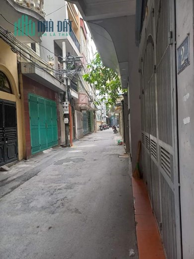 Bán gấp nhà Láng Hạ hơn 40m2 ô tô kinh doanh, rất đẹp chỉ nhỉnh 4 tỷ