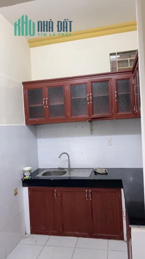 Bán nhà sổ hồng riêng nhỉnh 2 tỷ metro quận 12
