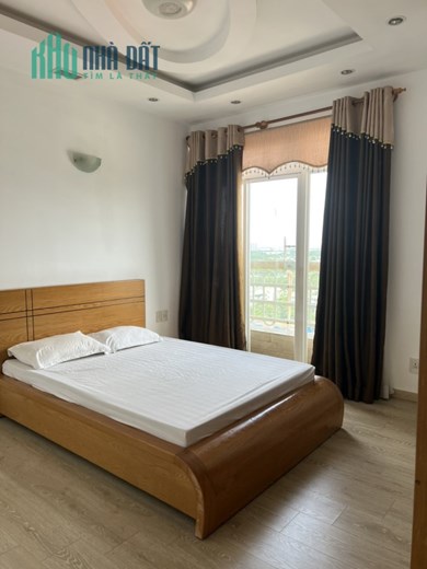 Cho thuê Penhouse Hoàng Tháp, KDC Trung Sơn, Đường số 9A, Bình Hưng, Bình Chánh :