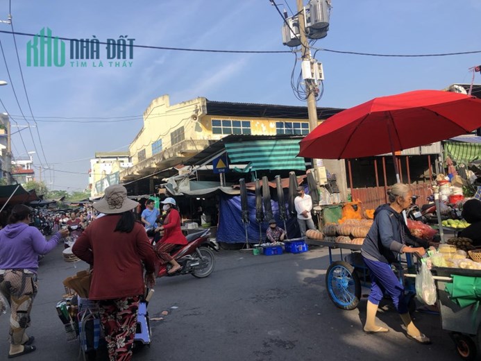 Nhà bán Mặt Tiền Chợ Phước Bình, 4x12 vuông. Giá nhỉnh 8tỷ - T36