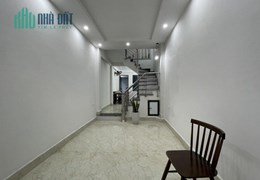 CẦN TIỀN - CHO THUÊ GẤP – Căn Nhà  Mới Xây Tại TP Thanh Hóa