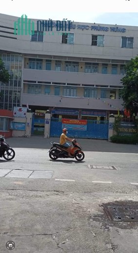 🌹BÁN NHÀ RẺ CHO SINH VIÊN - LẠC LONG QUÂN - P.3 - Q.11 - 34M2 - 2 TẦNG - 3.X TỶ
