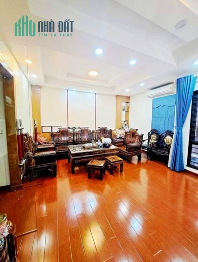 RẺ, ĐẸP nhà dân xây, lô góc, Hồ Tùng Mậu Cầu Giấy 40m5t giá 5.3 tỷ, về ở ngay