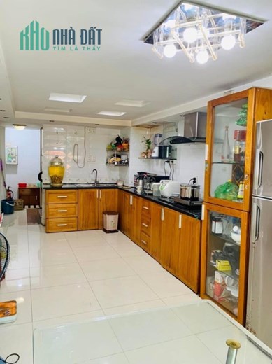 SIÊU PHẨM . HIẾM CÓ KHÓ TÌM. MT NG CẢNH CHÂN Q1. 5 TẦNG . 14,9 tỷ