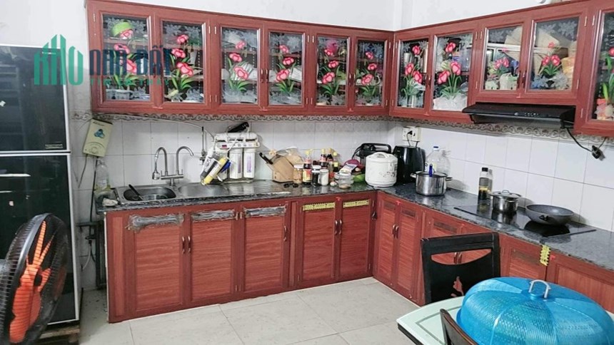 Bán nhà hẻm nhựa 8m Thạch Lam - Lũy Bán Bích,  6x16m, 2 tầng, 12 PN, 8.9 Tỷ (TL)