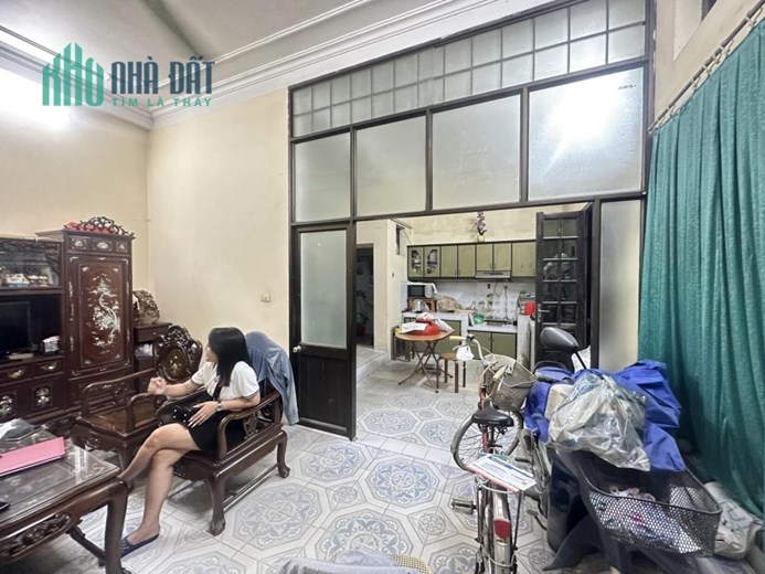 Bán Nhà Triệu Việt Vương, 40m2, 4 tầng, MT7.26, sổ vuông 9.2 tỷ, 0977097287
