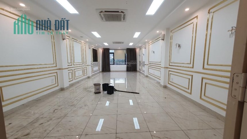 Cho thuê mặt bằng kinh doanh và sàn (70m2, 40m2) văn phòng tại Nguyễn Khang