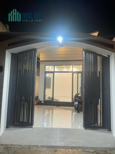Bán Nhà Biệt Thự 184m2, Ngay Ngã Tư Nước Đá Nguyễn Ảnh Thủ