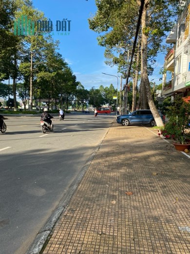 CHÍNH CHỦ Cần Bán Hoặc Cho Thuê Nhanh Căn Nhà Trung Tâm TP Cao Lãnh, Đồng Tháp