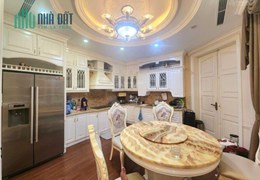 Bán siêu biệt thự phố Vũ Ngọc Phan, Đống Đa, có hầm riêng, 168m, mặt tiền 10m, 60 tỷ