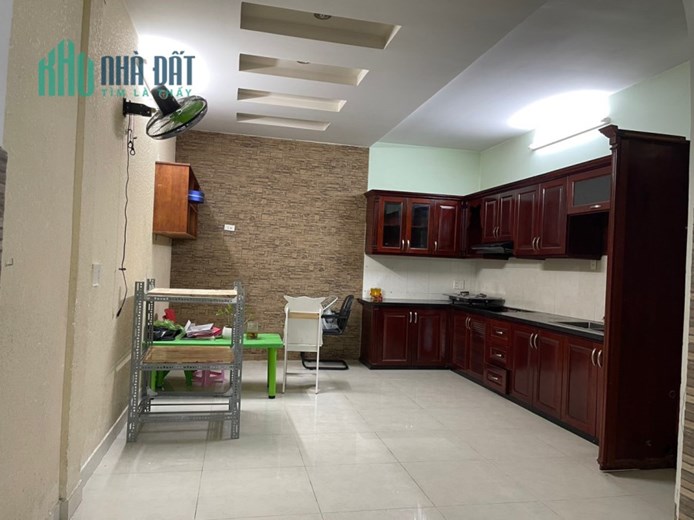 Chính chủ cần bán đất vị trí đẹp phường 10, quận Gò Vấp, thành phố Hồ Chí Minh