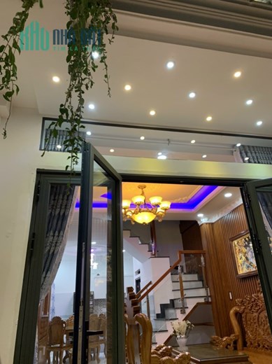 Chính chủ kẹt tiền bán nhanh căn nhà MỚI XÂY 69.1m2 đường Trường Chinh quận 12.