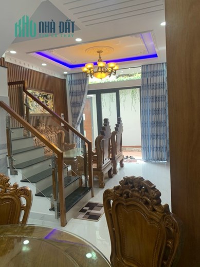 Chính chủ kẹt tiền bán nhanh căn nhà MỚI XÂY 69.1m2 đường Trường Chinh quận 12.