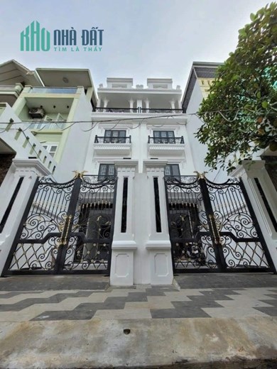 Bán nhà phân lô TĐC Đằng Lâm, 71m 4 tầng sân cổng GIÁ 5.2 tỉ mới tinh