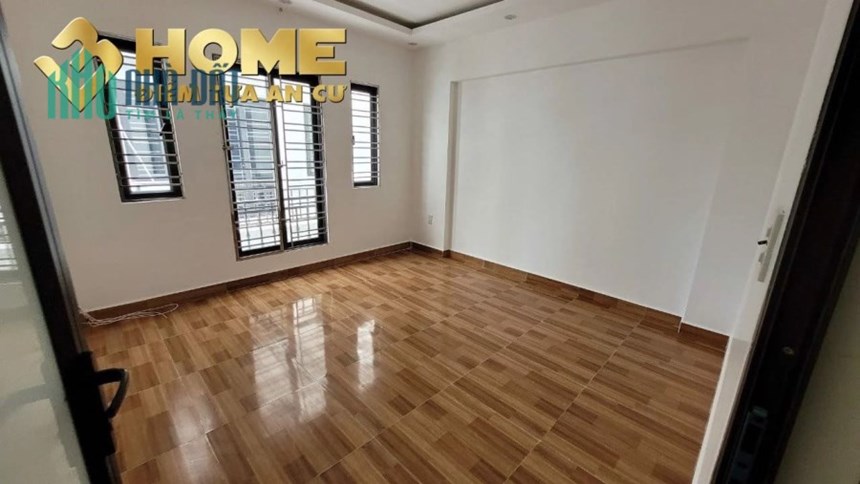 MN1072. CHO THUÊ NHÀ MẶT NGÕ NAM HẢI 44M2 4 NGỦ
