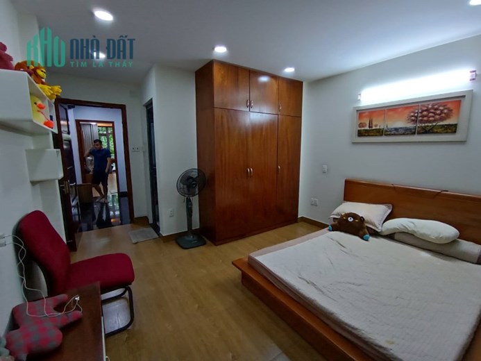Hiếm Lạc Long Quân - Tân Bình - HXH Kinh Doanh - 4 tầng - 56m2