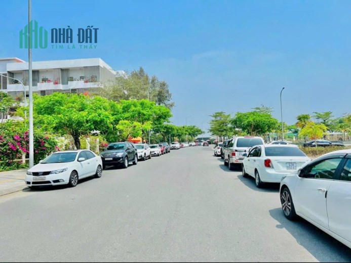‍🔥Lô đất Shophouse FPT City Chỉ với 3.3 tỷ tỷ thương lượng