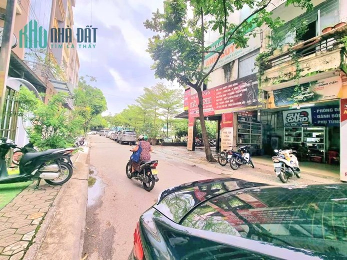 Bán nhà Trung Yên, Dt 120m, nhà 5 tầng, MT5.5m, giá 29 tỷ