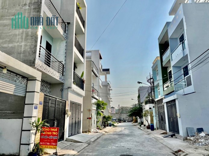 Nhà hẻm 568 Lê văn việt diện tích 67m đúc 3 lầu vị trí đẹp