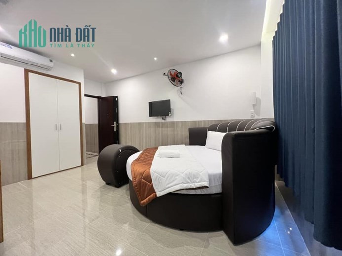 Khách sạn & căn hộ dịch vụ, dòng tiền ổn định 400 triệu/tháng, gần Trường Chinh