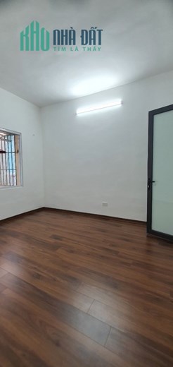 Bán nhà TT Thông Tấn Xã, Dtsd 75m, nhà 3 ngủ giá 2.25 tỷ