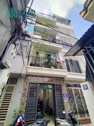 Bán nhà 4 tầng Đức Giang,Long Biên 42m,dân xây,oto đỗ cửa hơn 4.5 tỷ
