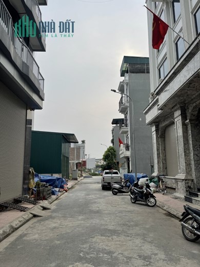 Chính chủ gửi bán đất phân lô Vân Canh đường 10m vỉa hè 2m, diện tích 52,6m² mặt tiền 4m