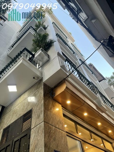 BÁN NHÀ PHÂN LÔ MAI DỊCH- CẦU GIẤY, 42M2X5T, 2 THOÁNG, Ô TÔ VÀO NHÀ, 8.5 TỶ