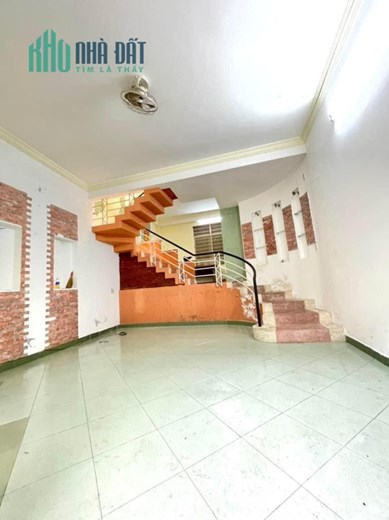 ♪ Nhà Lê Độ 54m2, 2 tầng kiên cố, kiệt 2.5m thông, 2.1 tỷ