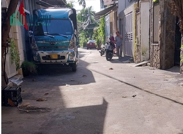 ♪ Nhà Lê Độ 54m2, 2 tầng kiên cố, kiệt 2.5m thông, 2.1 tỷ