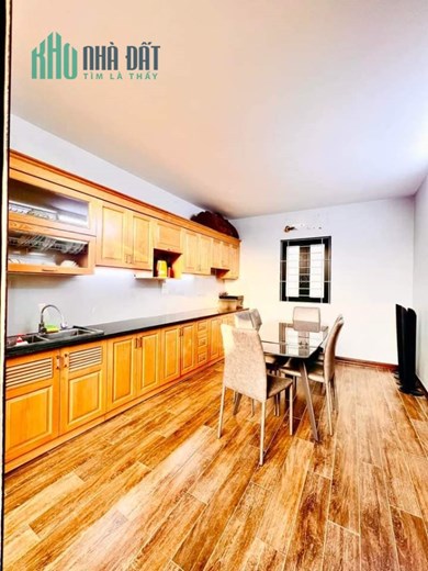 BÁN NHÀ RIÊNG QUẬN HOÀN KIẾM DT:44M2 SỔ ĐỎ 5 TẦNG 3 NGỦ MT: 3.6M GIÁ:4.05 TỶ KHU BẠCH ĐẰNG - CHƯƠNG