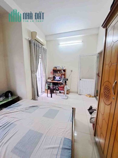 Bán Nhà Gần Chợ Nông Sản Thủ Đức Bình Chiểu 59m2_4.6x13.5m, HXH 3 Tầng Chỉ 3.x Tỷ Hoàn Công