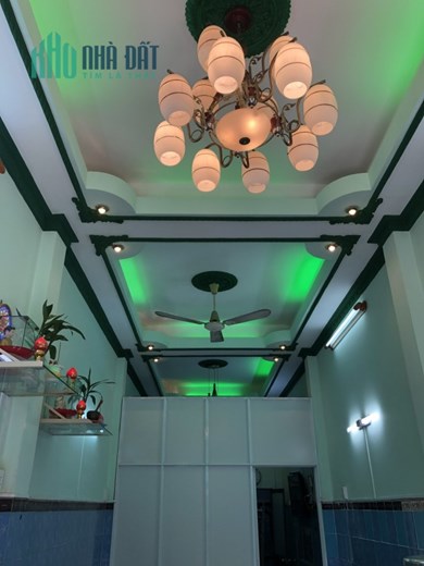 Cho thuê MTKD 12M Ngay Nguyễn Sơn quận Tân  Phú 4 x 18- 3T BTCT -15 triệu