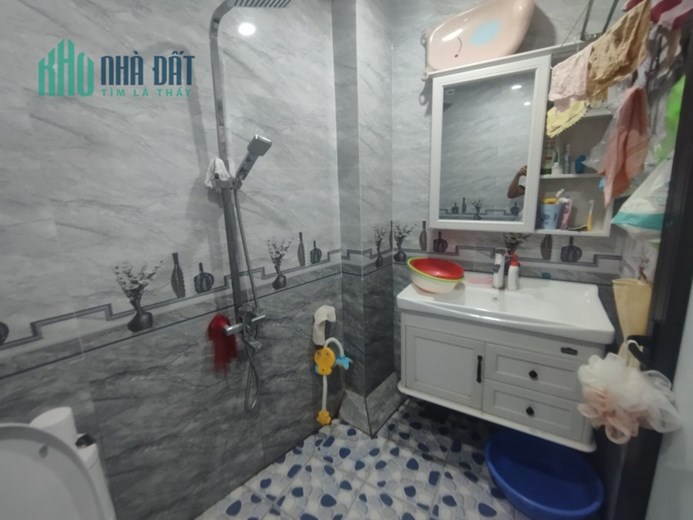 Cần Bán nhà phố Vương Thừa Vũ ô tô KD 52m 4Tg MT 6m chỉ 6,8 tỷ LHCC.
