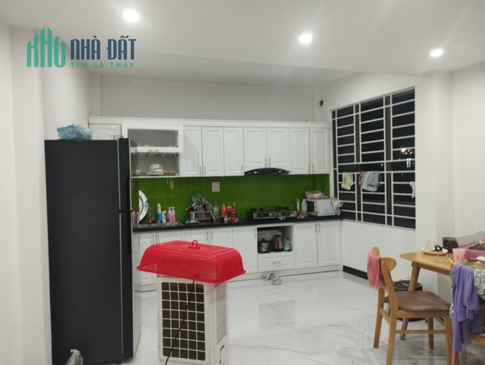 Cần Bán nhà phố Vương Thừa Vũ ô tô KD 52m 4Tg MT 6m chỉ 6,8 tỷ LHCC.