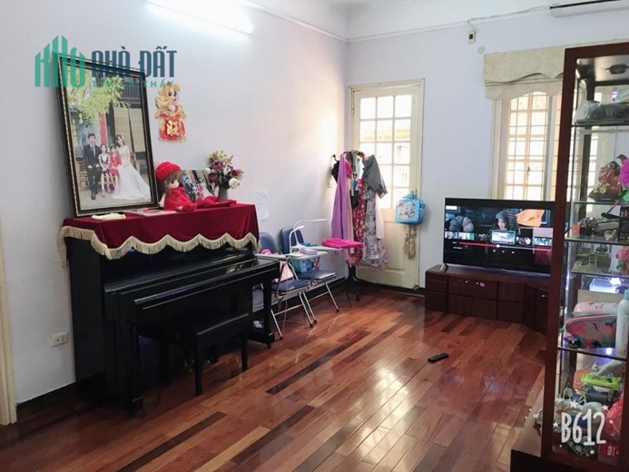 Bán nhà Hai Bà Trưng -Tăng Bạt Hổ 80m, mt 7,1m, giá chỉ 7,9 t