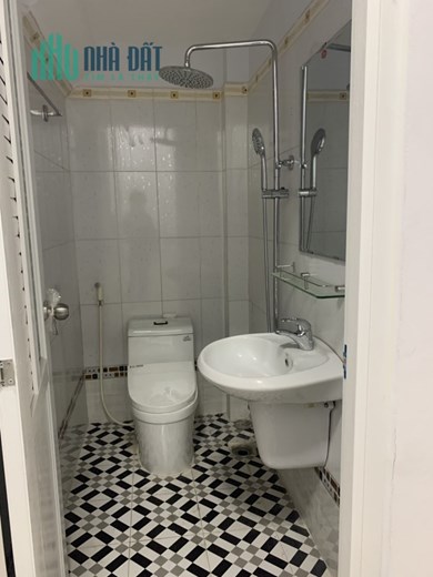 Bán nhà Mặt Tiền phường 4 , Quận 8 , 4 lầu 
65 m2 giá chỉ 7,5 tỷ