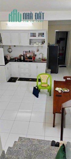 BÀN CỜ Quận 3 -Giáp Quận1,Gần Mặt Tiền 36m,4 Tầng, Hẻm Ba Gác,Ngang hiếm 3,8m NHỈNH 5 TỶ
