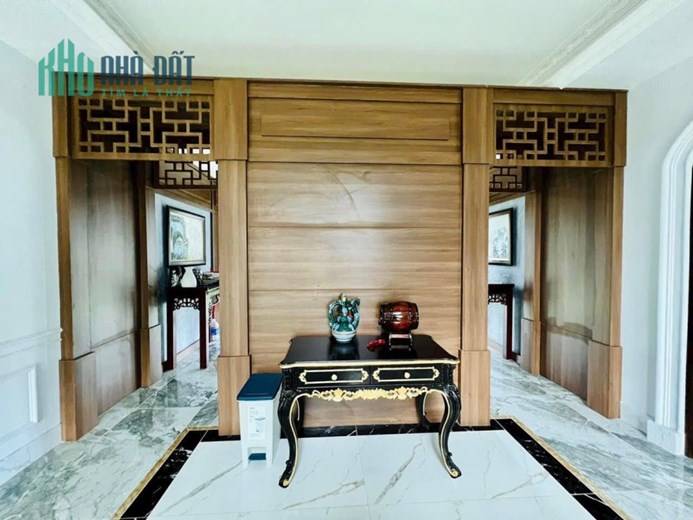 Hàng hiếm biệt thự Him Lam, P2, TB 8x16m, 4 lầu giá giảm chỉ còn 42 tỷ