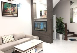 Chính chủ cần bán nhà phố Trích Sài, Thụy Khuê DT 38m2, MT 5m 5T phun nội thất 4,5 tỷ