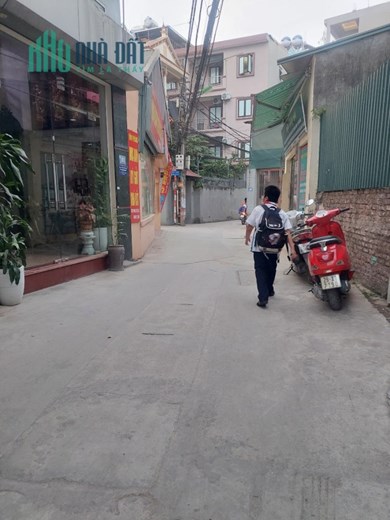 Chị gái em bán lô đất 40m, mt3.7m= hậu Mỹ Đình, NTL, ngõ gần ô tô, giá 4.05 tỷ, LH 0962079699