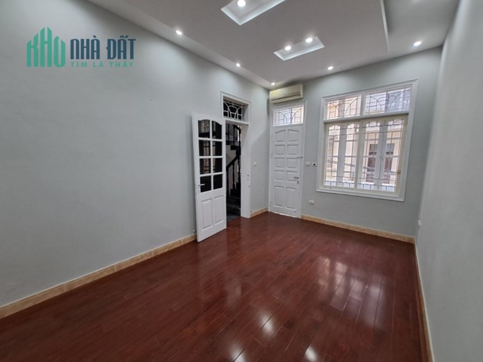 Chính Chủ Nhờ Tìm Người Thuê Tòa Nhà Đẹp Võ Thị Sáu, HBT