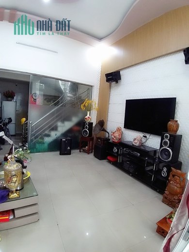 Bán nhà dân xây độc lập ngõ 46 Lạch Tray, 48m 3 tầng GIÁ 3.1 tỉ ngõ nông