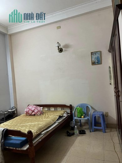 Bán Nhà Quận 8 - HXH Dương Bá Trạc 4x20 - 3 tầng - Có thu nhập cao