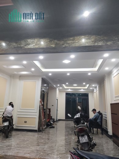Bán nhà Hoàng Quốc Việt, Trần Cung dt 60m2 x 6 t mặt tiền 4 m ngõ 5 m giá 12,9 tỷ