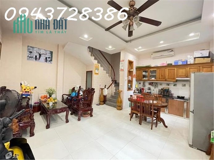 Bán nhà Kim giang 40m2 x5 tầng giá 3,58 tỷ,nhà mới,đẹp,ở luôn,sđcc